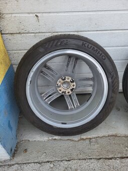 Elektrony 5x112r19 8.5j et 35 245 45 r19 - 10