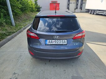 HYUNDAI I30 combi - 10