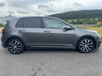 Volkswagen Golf 1.6 TDI BMT 115k R-LINE - 10