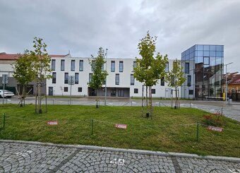 Kancelárske a obchodné priestory, Dominikánske námestie, KE - 10