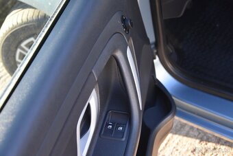 Škoda Fabia Combi 1.4 16V Ambiente - 10