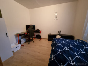 NA PREDAJ 3 IZBOVÝ BYT s LOGGIOU 74 m2 MYJAVA - 10