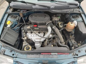 Renault Mégane 1.4e RT - 10