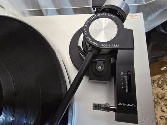 Onkyo hifi zostava gramo CP-1130F, CD DX-7355, zos.A-9155 - 10