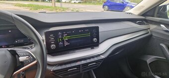 Škoda Octavia Combi 2.0 TDI 110KW DSG - 10