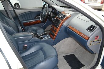 Maserati Quattroporte 4,2 V8 Ferrari - 10