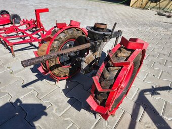 Predám Vari systém záhradného vybavenia B&S 675EX - 10