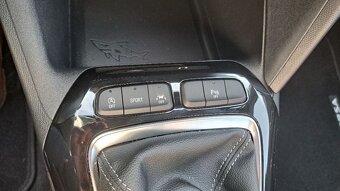 Opel corsa GS 1.2i 101ps - 10