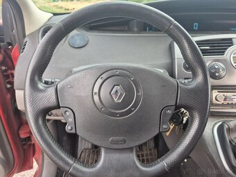Renault Megane GrandScenic 7-miest - 10