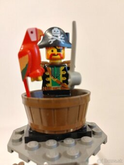 LEGO Pirates 6270 Forbidden Island - 10