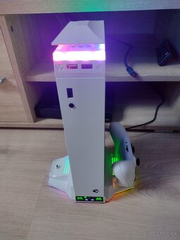 Predám Xbox series S - 10