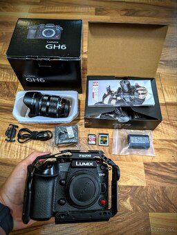 Panasonic GH6 + OM System Digital ED 12-40mm f2.8 a statív - 10