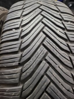 215/60 R17 Michelin zimne pneumatiky - 10