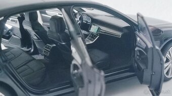 Audi A6 L 1:18 - 10