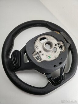 ŠKODA RS IV kožený volant f1 - 10
