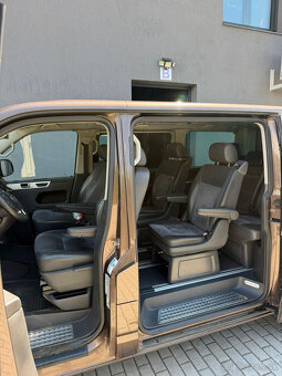Volkswagen Multivan Highline 2.0 TDI 4x4 DSG – 7 míst – TOP - 10