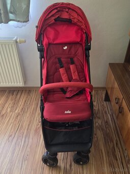 Kočík Joie Pact Cranberry – ideálny na cesty - 10