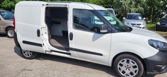 Fiat Doblo Maxi 1.6 JTD 88 kW rok 2021 naj.111000km - 10