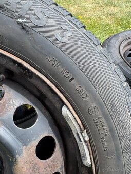 Predám sadu zimných kolies 215/60 R16 s diskami 5x98 - 10