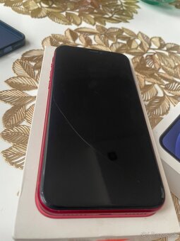 iPhone 12-iPhone XR - 10