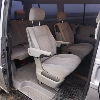 Predám VW Caravelle 2,5 TDI 111kw - 10