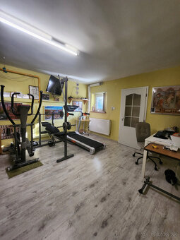 ROD.DOM VO VÝHĽADÁVANEJ LOKALITE NITRA-ČERMÁŇ - 10