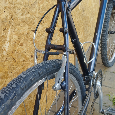 Trekingový pánsky bicykel s odlahčeným duralovým rámom - 10