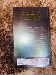 Nástroje smrteľníkov - Shadowhunters - 10