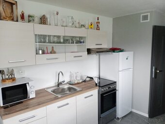 Luxusná novostavba v Lučatíne-pod horou-dobrá investícia - 10