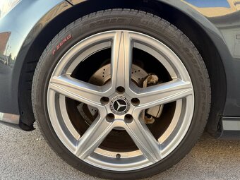 Mercedes-Benz C 220 CDI Coupé 2013 - 10