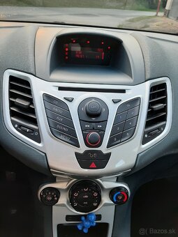 Ford fiesta 1.3 benzín 60 kw 43000 km - 10