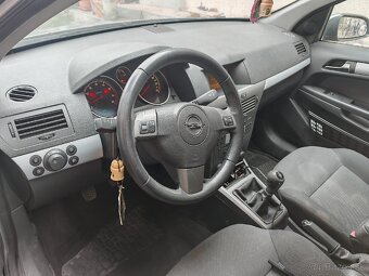 Predám Opel Astra H 2006 - 10