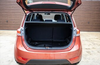 Hyundai ix20 1.4 CRDi 66 kW - 10