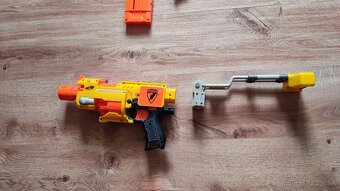 Nerf - 10