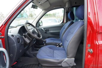 Peugeot Partner 1.4i, 5 míst - 10