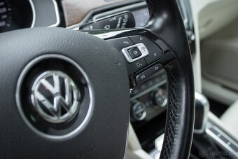 Volkswagen Passat Variant 2.0 TDI 176kw 4MOTION DSG Highline - 10