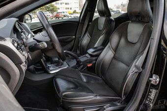 Volvo V40 D2 2.0L 120k R-Design Edition - 10