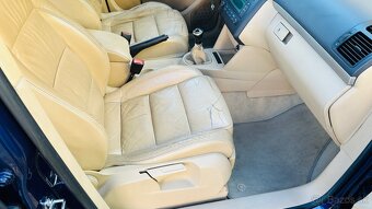 Volkswagen Touran 2.0TDI - 10