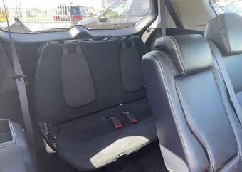 Mitsubishi Outlander 2.2 DI-D 4x4 7 MÍST nafta manuál 130 kw - 10