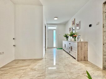 Novostavba -  rodinný dom v obci Hriadky - 10