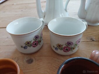 🔥Retro tradičná keramika 4 džbány + 9 pohárov - 10