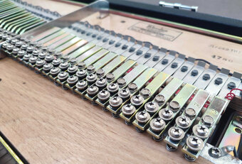 RHODES MARK II SeventyThree rok 1980 - 10