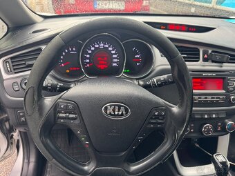 Predam kia ceed 1.6 crdi - 10