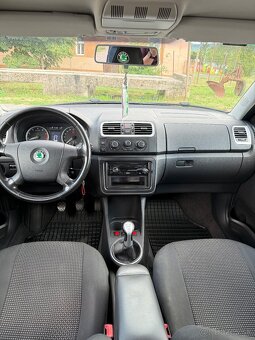 Škoda Roomster 1.6 - 10