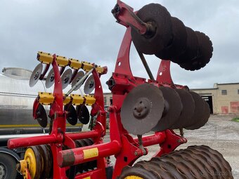 Diskový podmietač Vaderstad Carrier 425 - 10