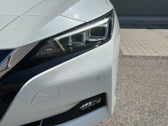 Nissan Leaf N-Connecta 40KWH V ZÁRUKE 360 STUPŇOVÁ KAMERA - 10