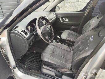 Škoda Roomster - 10