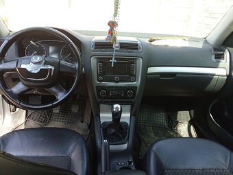 Skoda oktavia 2 1.6 77Kw - 10