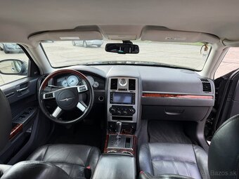 Chrysler 300C 3.0 CRD - 10