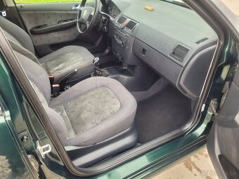 Predam škoda fabia combi 1.9 tdi diesel kw 74 r.v 2002 - 10